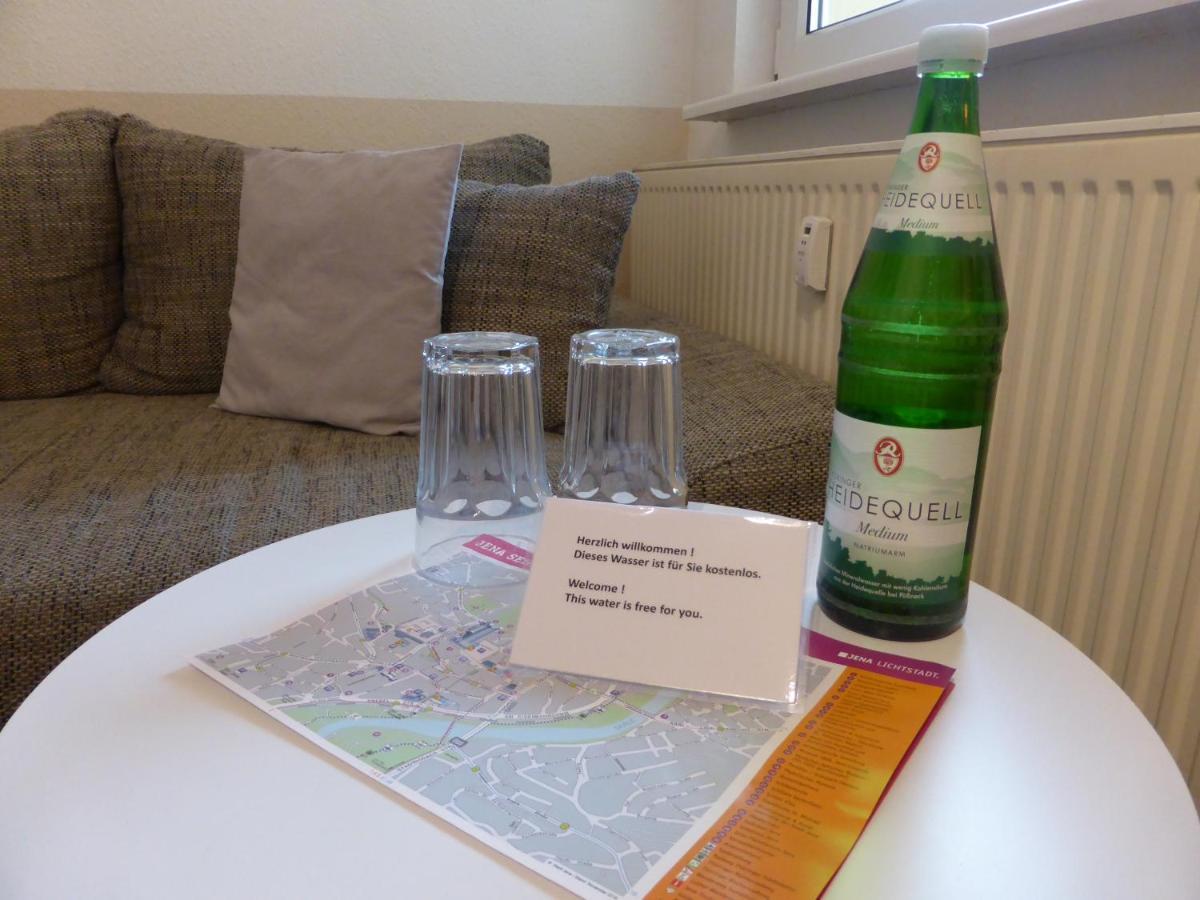Ferienwohnung Friedrich Schiller, 2 Schlafzimmer, Balkon,Kostenloses Wifi, Naehe Zentrum, Jena Exteriör bild