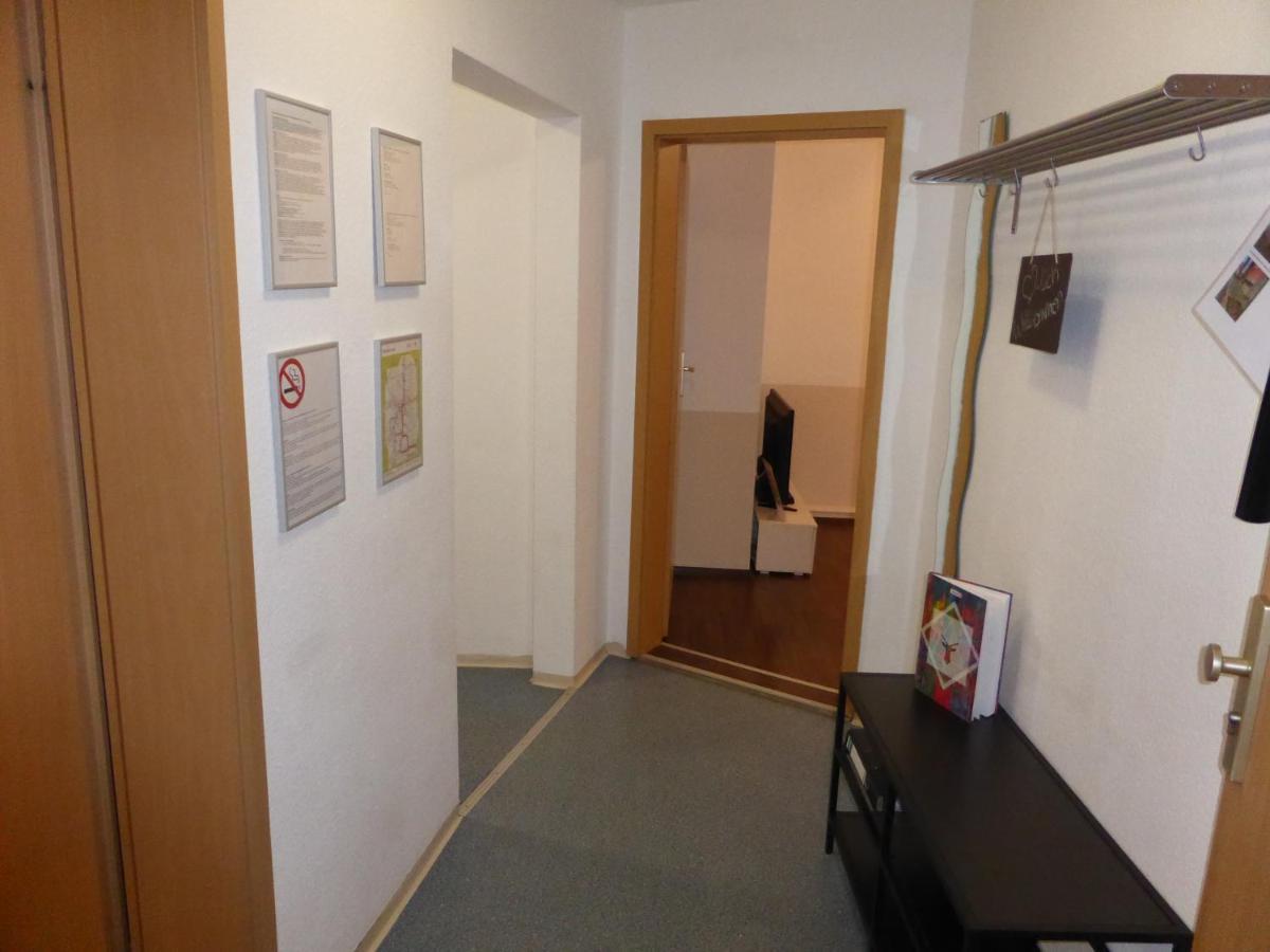 Ferienwohnung Friedrich Schiller, 2 Schlafzimmer, Balkon,Kostenloses Wifi, Naehe Zentrum, Jena Exteriör bild