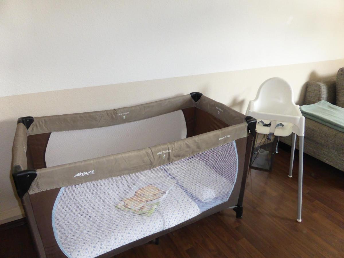 Ferienwohnung Friedrich Schiller, 2 Schlafzimmer, Balkon,Kostenloses Wifi, Naehe Zentrum, Jena Exteriör bild