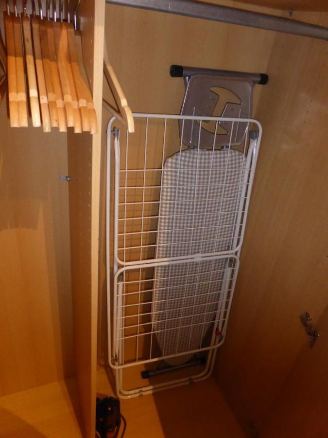 Ferienwohnung Friedrich Schiller, 2 Schlafzimmer, Balkon,Kostenloses Wifi, Naehe Zentrum, Jena Exteriör bild